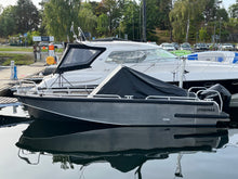 Ladda upp bild till gallerivisning, Lynxmar O22 hamnkapell